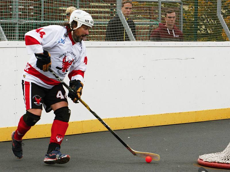 Hokejbalisté HBC Rakovník remizovali s Ústím nad Labem ve čtvrtém kole extraligy 2:2. Samostatné nájezdy zvládli lépe hosté ze severu Čech.