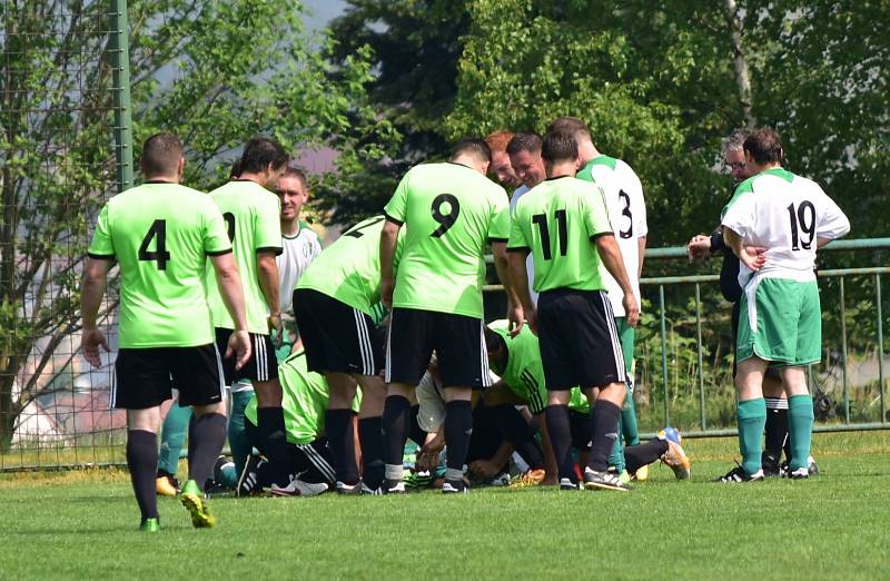 Rakovnická Olympie prohrála ve 21. kole okresního přeboru s Hředlemi 0:3.