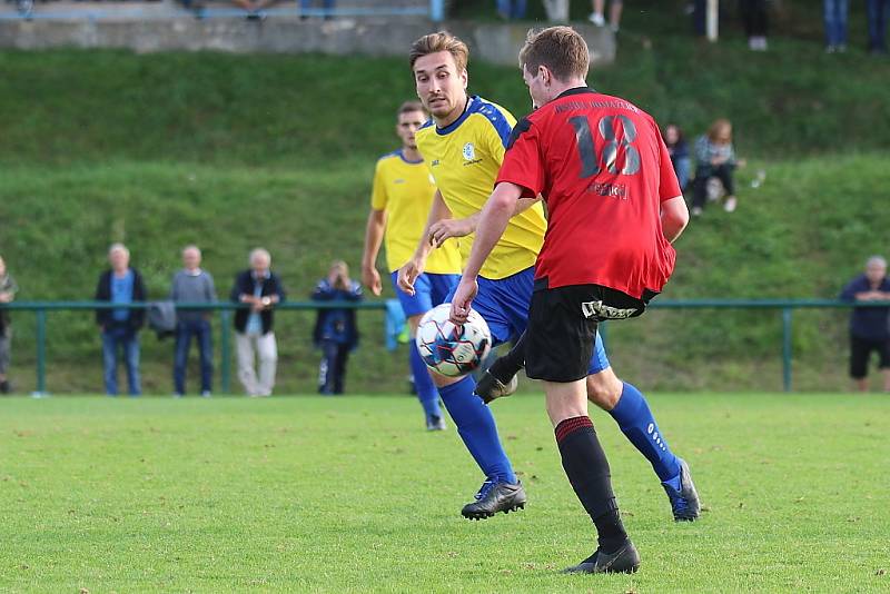 Z fotbalového utkání České fotbalové ligy SK Rakovník - Domažlice (1:0)