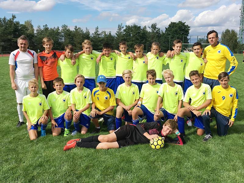 V mládežnickém fotbalovém turnaji MRak Cup triumfovala v kategorii U14 Vlašim, v kategorii U15 byl nejlepší Motorlet.