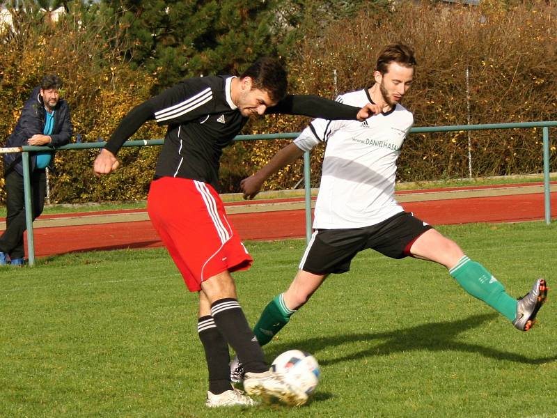 Fotbalisté Olympie v 9. kole okresního přeboru prohráli s Jesenicí 0:2.