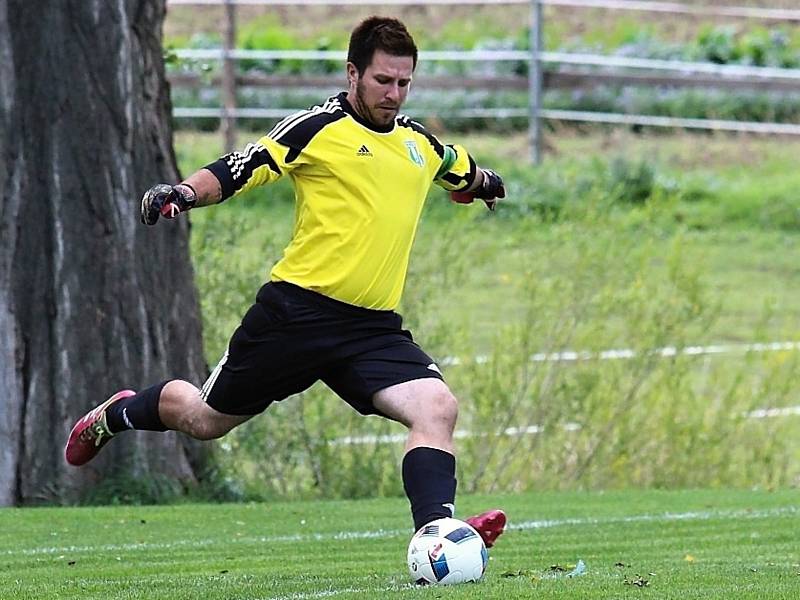 Hředle v generálce zdolaly rezervu SK Rakovník 3:1.