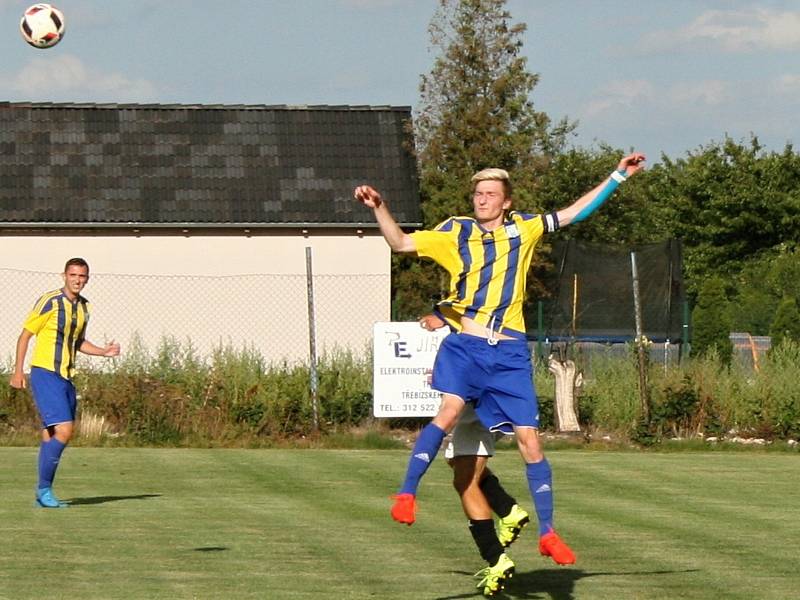 Fotbalisté Mšece prohráli v prvním přípravném duelu se Lhotou 0:2.