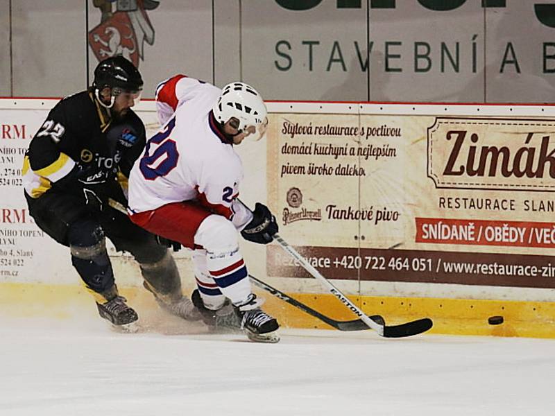 Hokejisté HC Rakovník zvítězili ve Slaném 3:1.