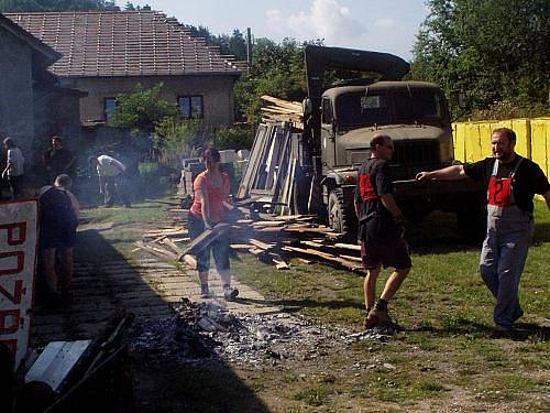 Vyklízení hasičské zbrojnice