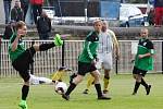 SK Rakovník B  v okresním derby v nejnižší krajské soutěži přejel Hředle 5:0.