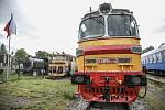 Železniční muzeum v Lužné o víkendu zpestřilo prohlídky jízdou parním vlakem taženým lokomotivou Heligón.