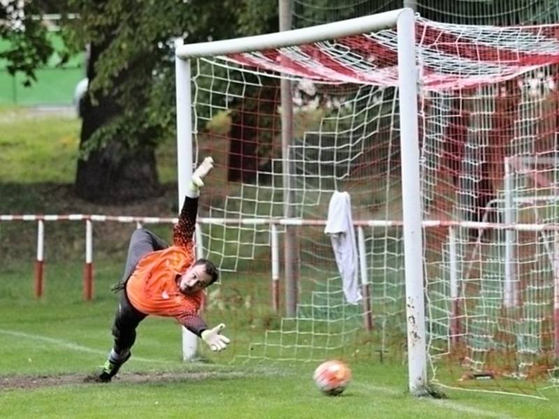 Fotbalisté Rynholce ve 4. kole okresního přeboru poprvé poznali hořkost porážky. V Kolešovicích padli 1:3.