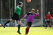 Fotbalisté rezervy Tatranu Rakovník porazily v prvním jarním kole I. B třídy Hředle 1:0.