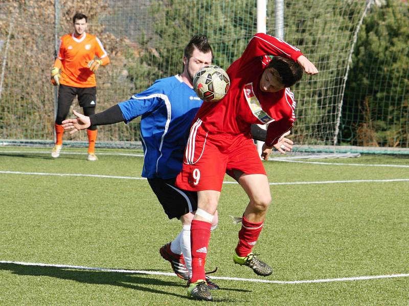 Fotbalisté Nového Strašecí zdolali Vraný 5:3, příprava 2017