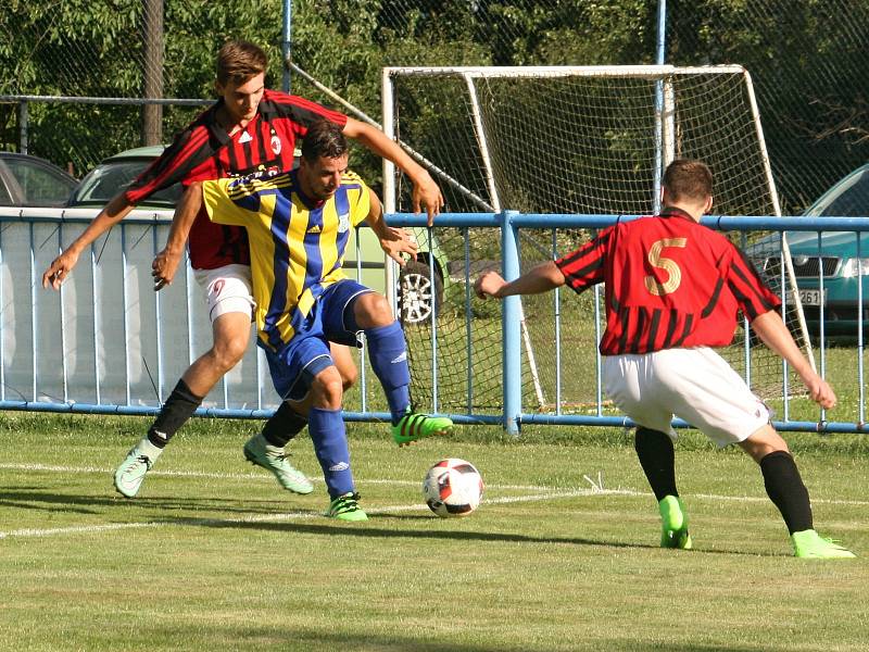 Fotbalisté Mšece prohráli v prvním přípravném duelu se Lhotou 0:2.