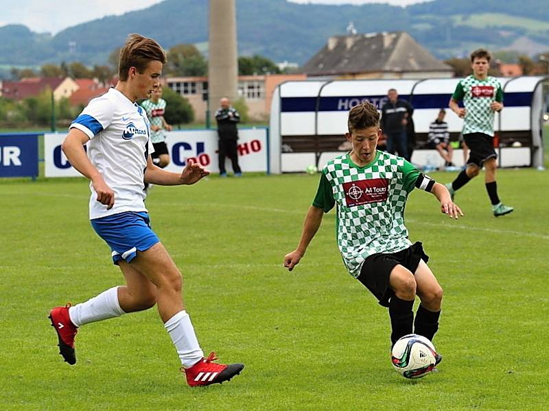 Starší dorost Tatranu vyhrál v Králově Dvoře 2:0, mladší prohrál 1:4.