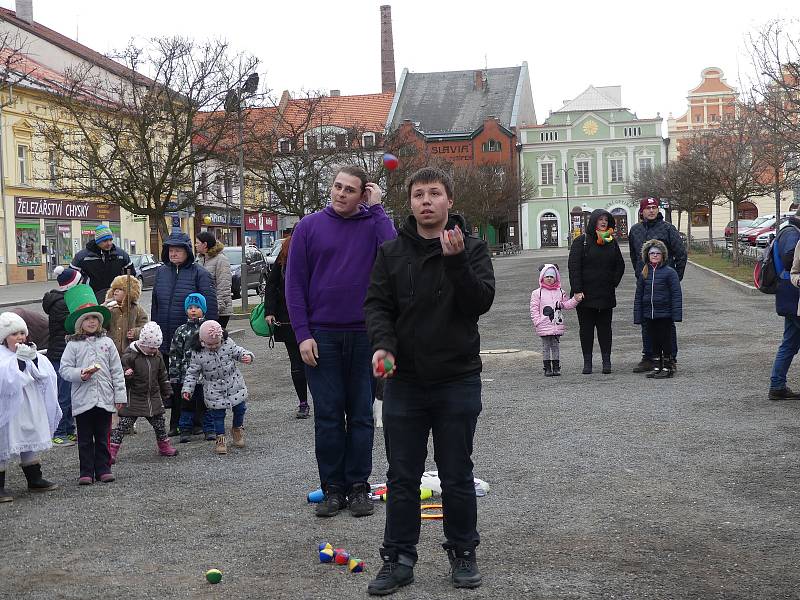 Hlavním tématem masopustu v Rakovníku byla zima.