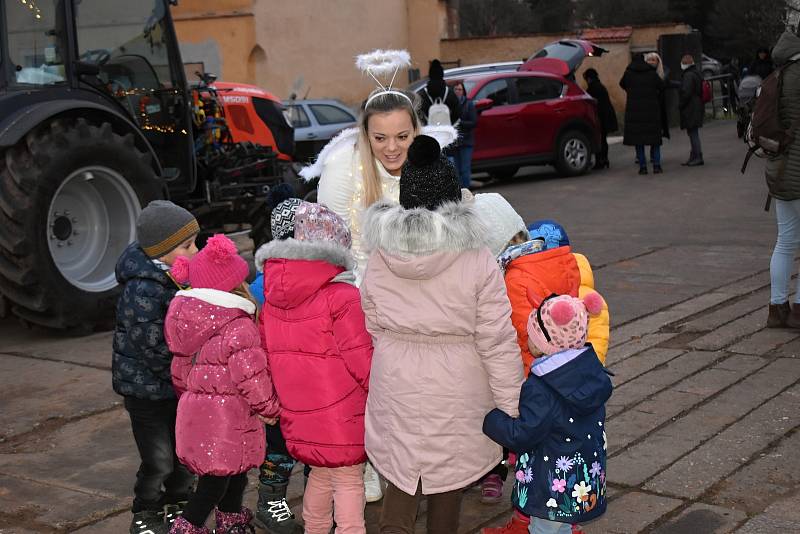 Vánoce na statku v Chrášťanech.