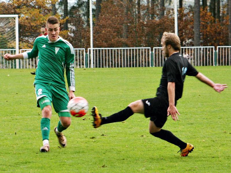 Fotbalisté Tatranu prohráli ve 12. kole divize s Chomutovem po penaltovém rozstřelu, když v normální hrací době skončil duel 2:2.