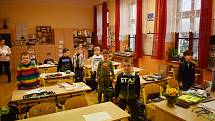 Jednu z prvních tříd ZŠ Komenského v Novém Strašecí navštěvují i dva ukrajinští chlapci.