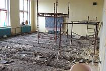 V čistecké škole začala další rekonstrukce.