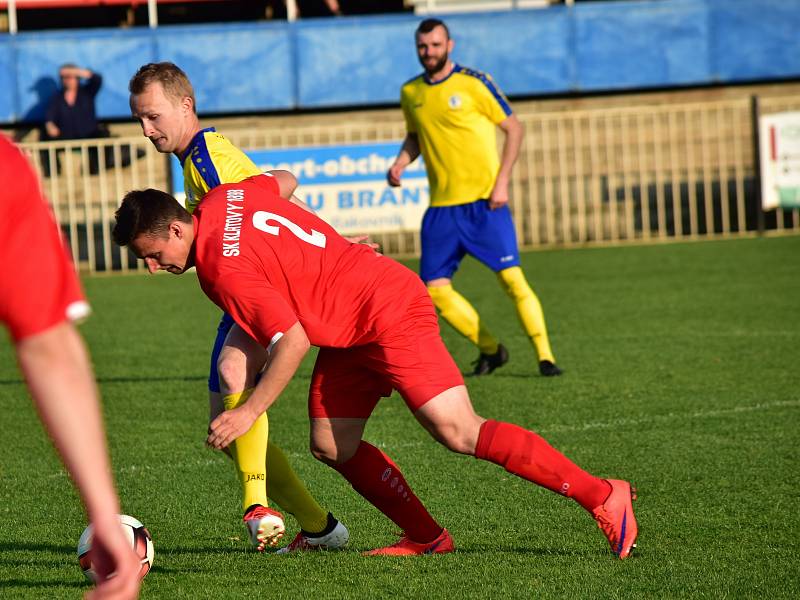 Fotbalisté SK Rakovník v divizní dohrávce smetli Klatovy 4:0.