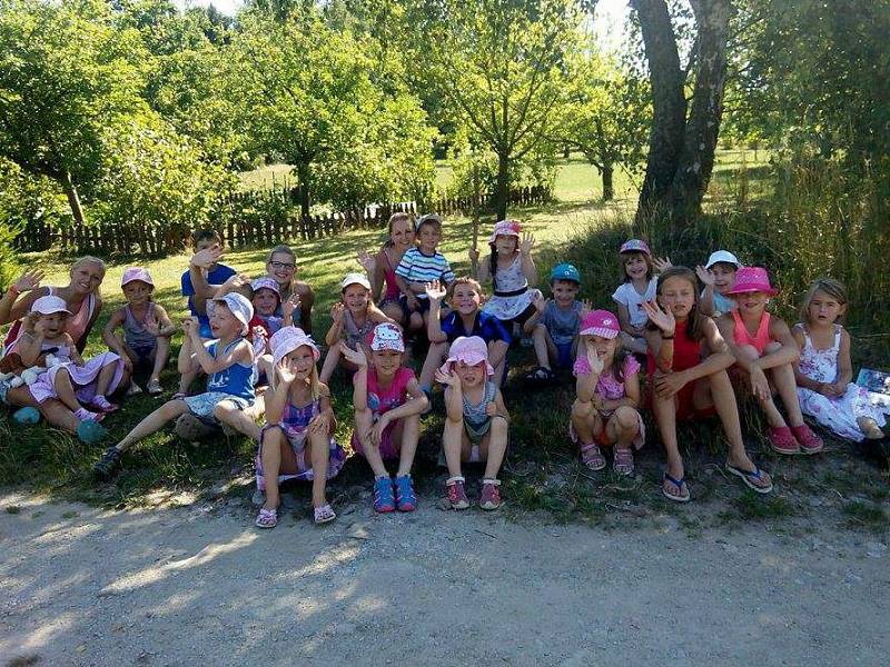 Komunitní škola v Heřmanově připravuje program pro děti téměř po celé letní prázdniny.