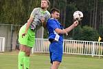 Semifinále národní kvalifikace UEFA Regions Cupu v Novém Strašecí.: Středočeský KFS (v modrém) – Karlovarský KFS 3:1.