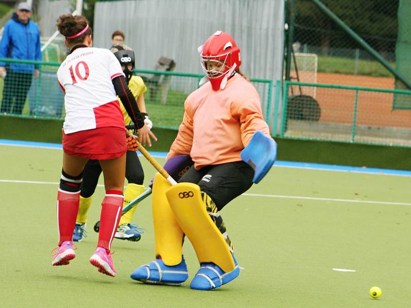 Dorostenky HC 1972 Rakovník remizovaly v extralize pozemního hokeje se Slávii 2:2.