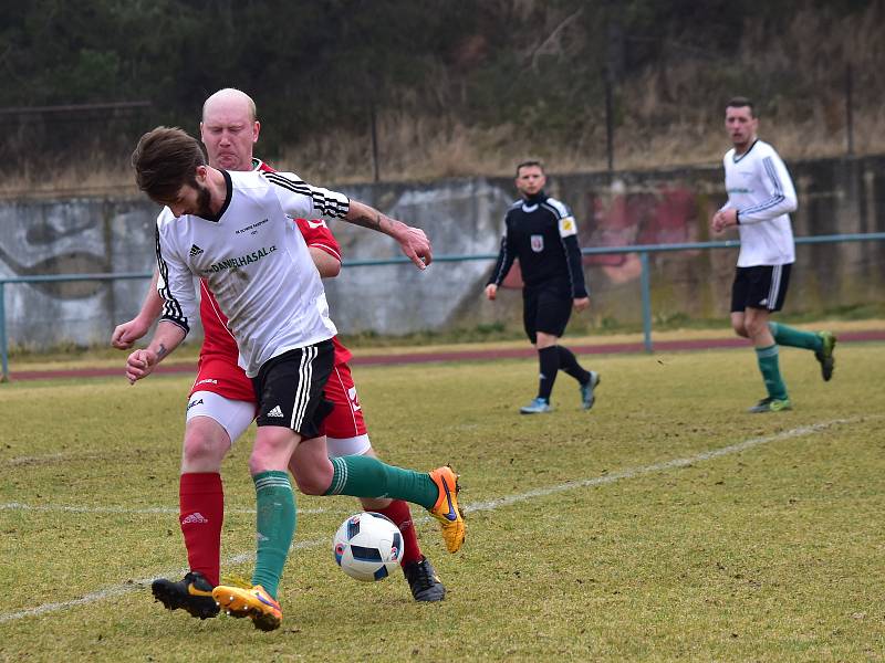 Rakovnická Olympie zdolala v prvním jarním kole okresního přeboru Kroučovou 3:0