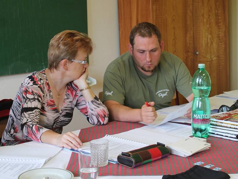 Studenti SZeŠ Rakovník oboru chovatelství maturují z praxe