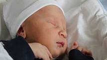 VINCENT KAUTSKÝ, RAKOVNÍK. Narodil se 24. května 2020. Po porodu vážil 3,8 kg a měřil 52 cm. Rodiče jsou Iveta a Jaroslav, bratr Tadeáš.