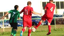 I. B třída: Lubná (v černozeleném) potvrdila dobrou formu, Vinařice porazila 4:1.