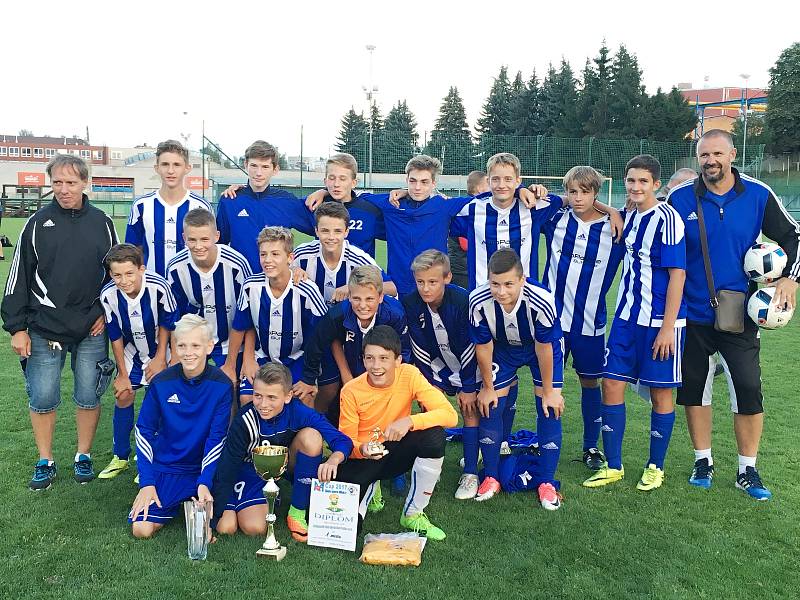 V mládežnickém fotbalovém turnaji MRak Cup triumfovala v kategorii U14 Vlašim, v kategorii U15 byl nejlepší Motorlet.