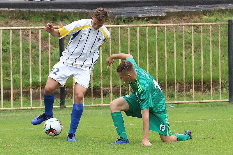 Z fotbalového utkání I.B třídy SK Rakovník B - Hostouň B (2:5)