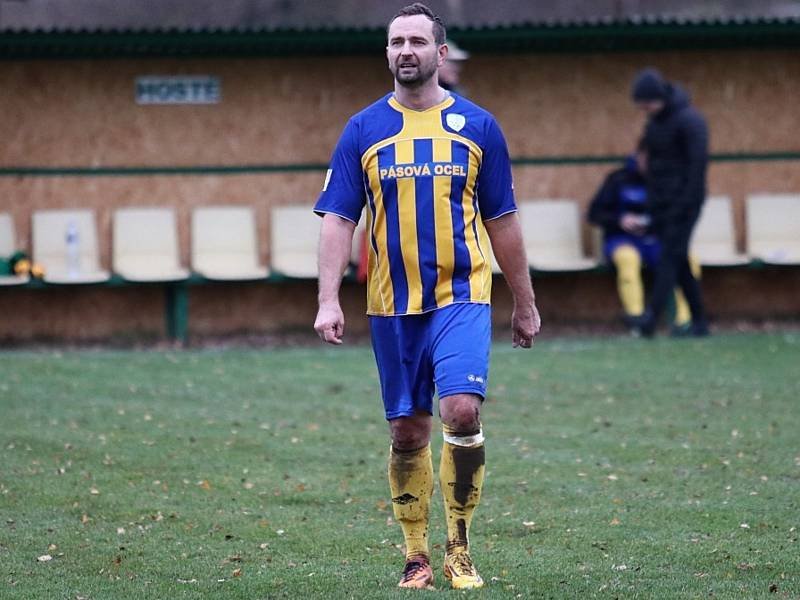 Fotbalisté Hředel ve 12. kole okresního přeboru porazili Olešnou 4:1.