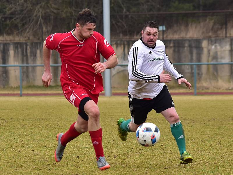 Rakovnická Olympie zdolala v prvním jarním kole okresního přeboru Slabce 3:0