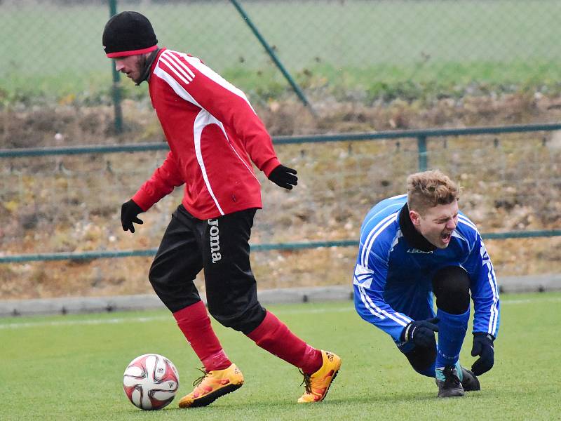 Mšečtí fotbalisté v přípravném duelu přehráli Zavidov jasně 4:0.