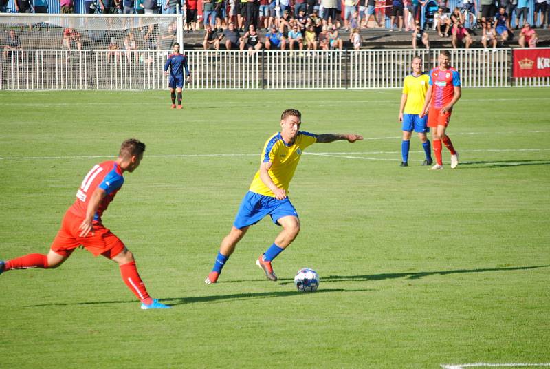SK Rakovník prohrál v úvodním kole ČFL s Viktorií Plzeň B 0:3 (0:0).