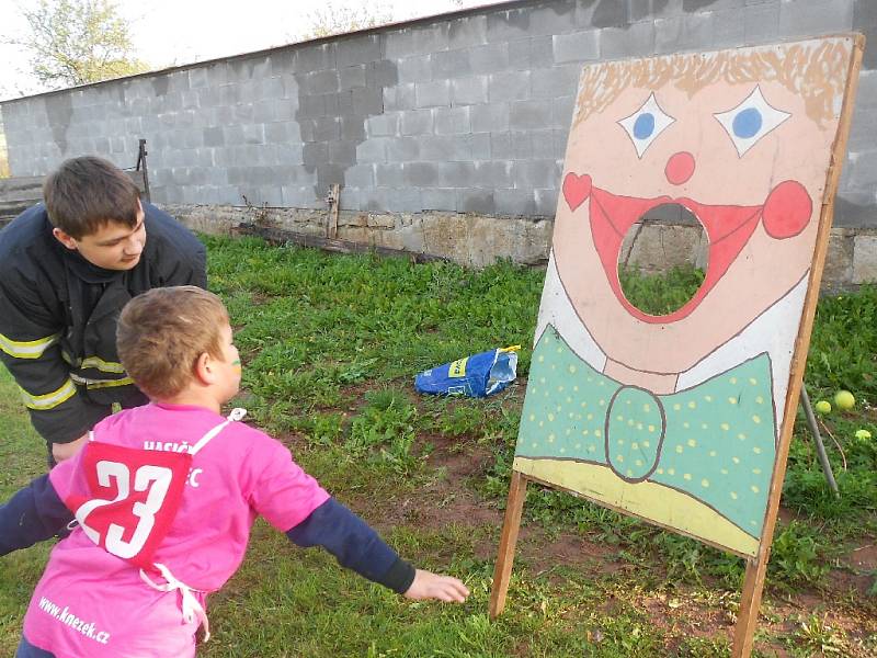 Soutěž mladých hasičů v obci Přílepy