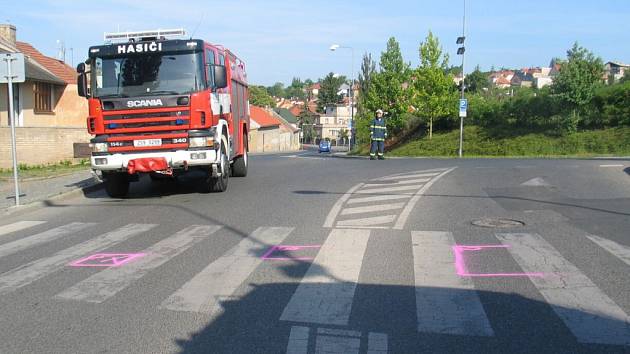 Řidič srazil chodce na přechodu u Vysoké brány