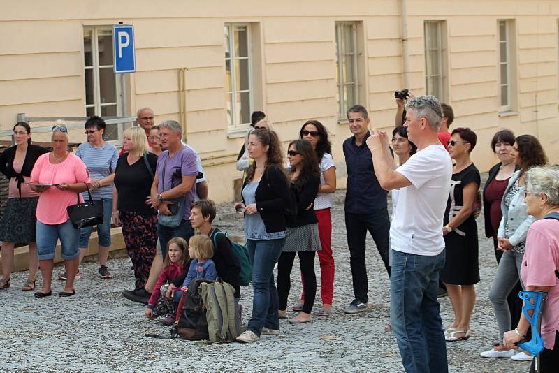 Slavnostní otevření revitalizovaného prostranství u gymnázia.