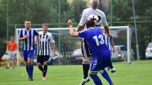 Fotbalisté Zavidova zdolali Černolice 2:1 a udrželi šanci na záchranu I. A třídy.