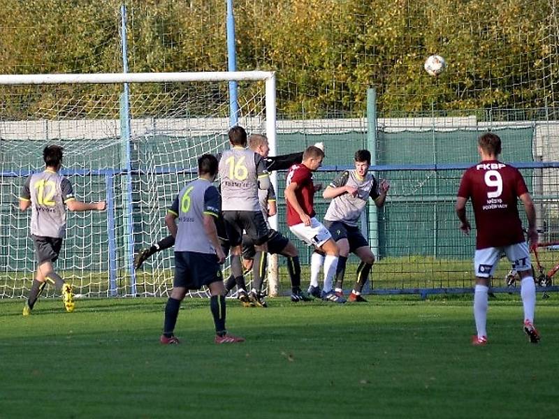 Z fotbalového utkání krajského přeboru Nové Strašecí - Bohemie Poděbrady (1:1, pk 4:2)