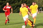 Zavidov (v červeném) sice bojoval a vedl 2:0, ale dál v poháru jdou Tuchlovice, vyhrály 5:2. 