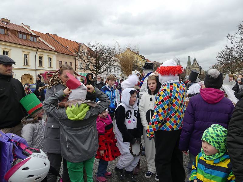 Hlavním tématem masopustu v Rakovníku byla zima.