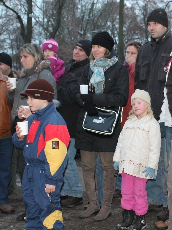  Rozsvěcení vánočního stromu v Kolešovicích 2012