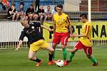 Fotbalisté SK Rakovník porazili Rejšice překvapivě vysoko 4:0, když se hattrickem blýskl Petr Tvrz.