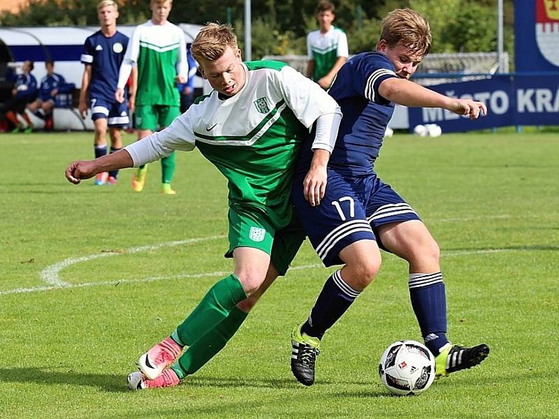 Starší dorost Tatranu vyhrál v Králově Dvoře 2:0, mladší prohrál 1:4.