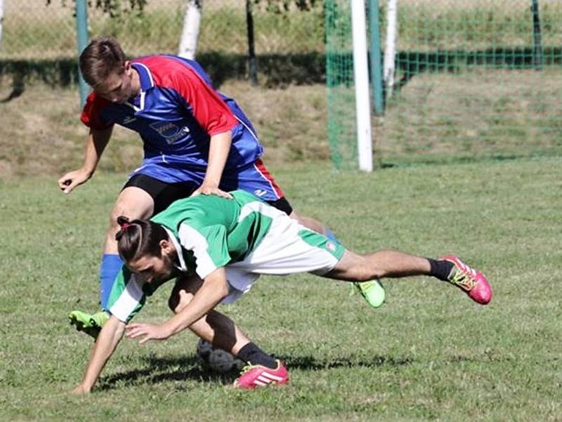 V Krakově se uskutečnil tradiční fotbalový turnaj, ve kterém letos dominovaly Petrovice. Foto: Obec Krakov