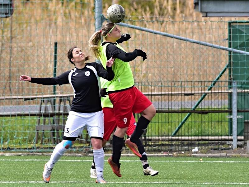 Lvice z Pavlíkova vyhrály v Souši díky brance Dubcové 1:0.