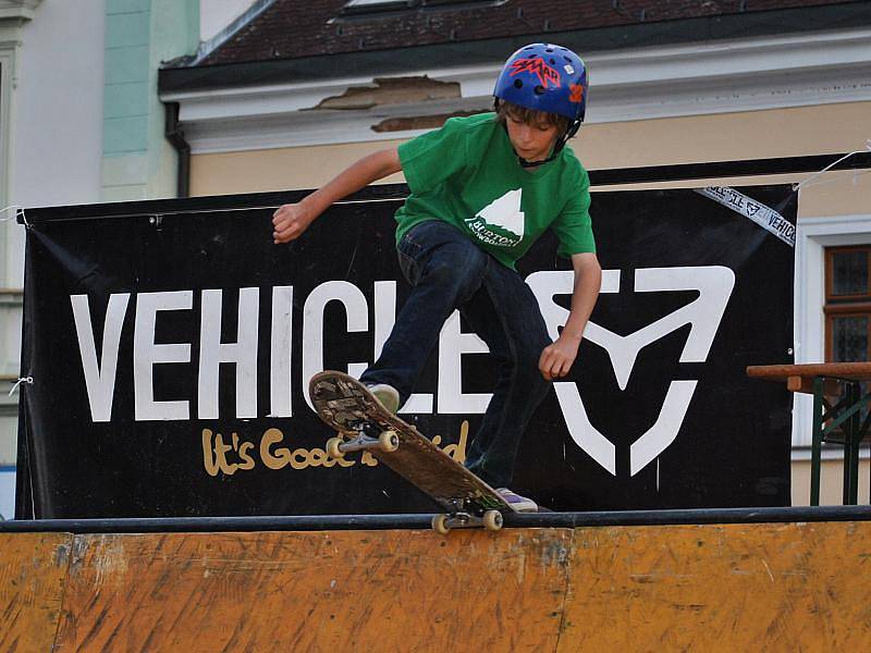 Rakovnické cyklování: Skateboarding
