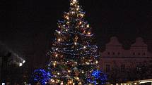 Rozsvícení vánočního stromu na Husově náměstí v Rakovníku