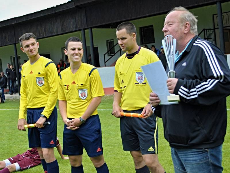 Finále okresního poháru dorostu mezi SK Pavlíkov - Sparta Řevničov. Pavlíkovští vyhráli dvakrát (5:1 a 2:0)